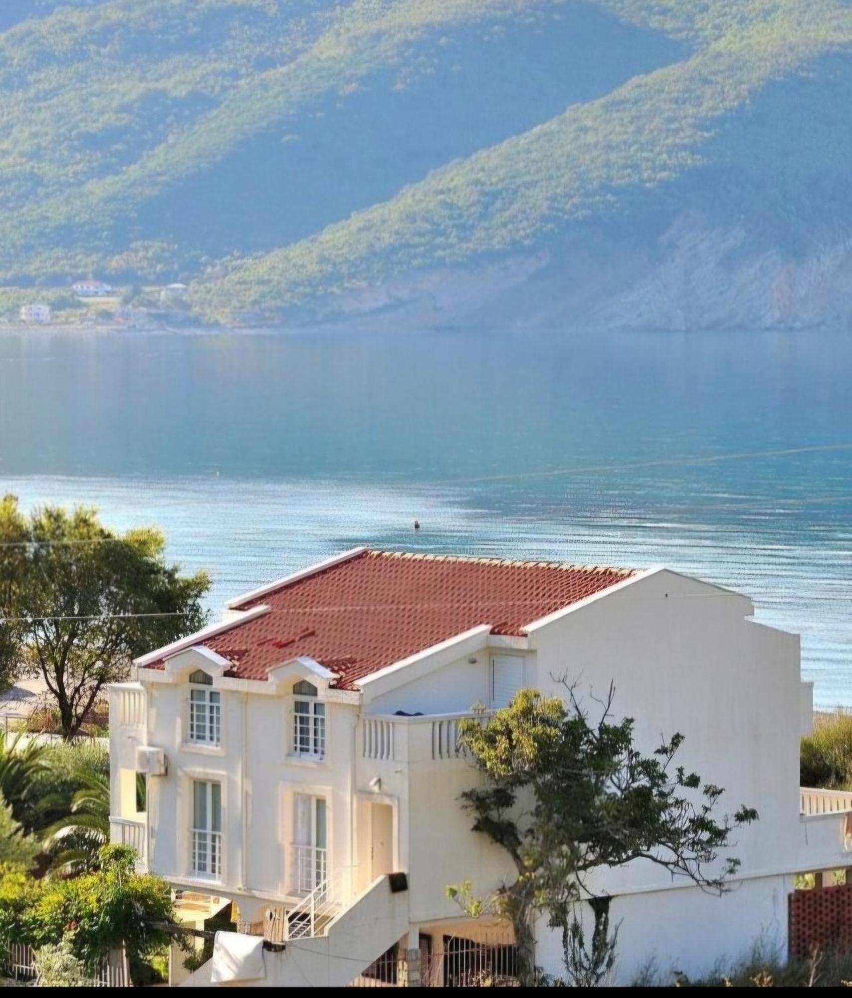 Apartments Villa Marija Петровац Экстерьер фото